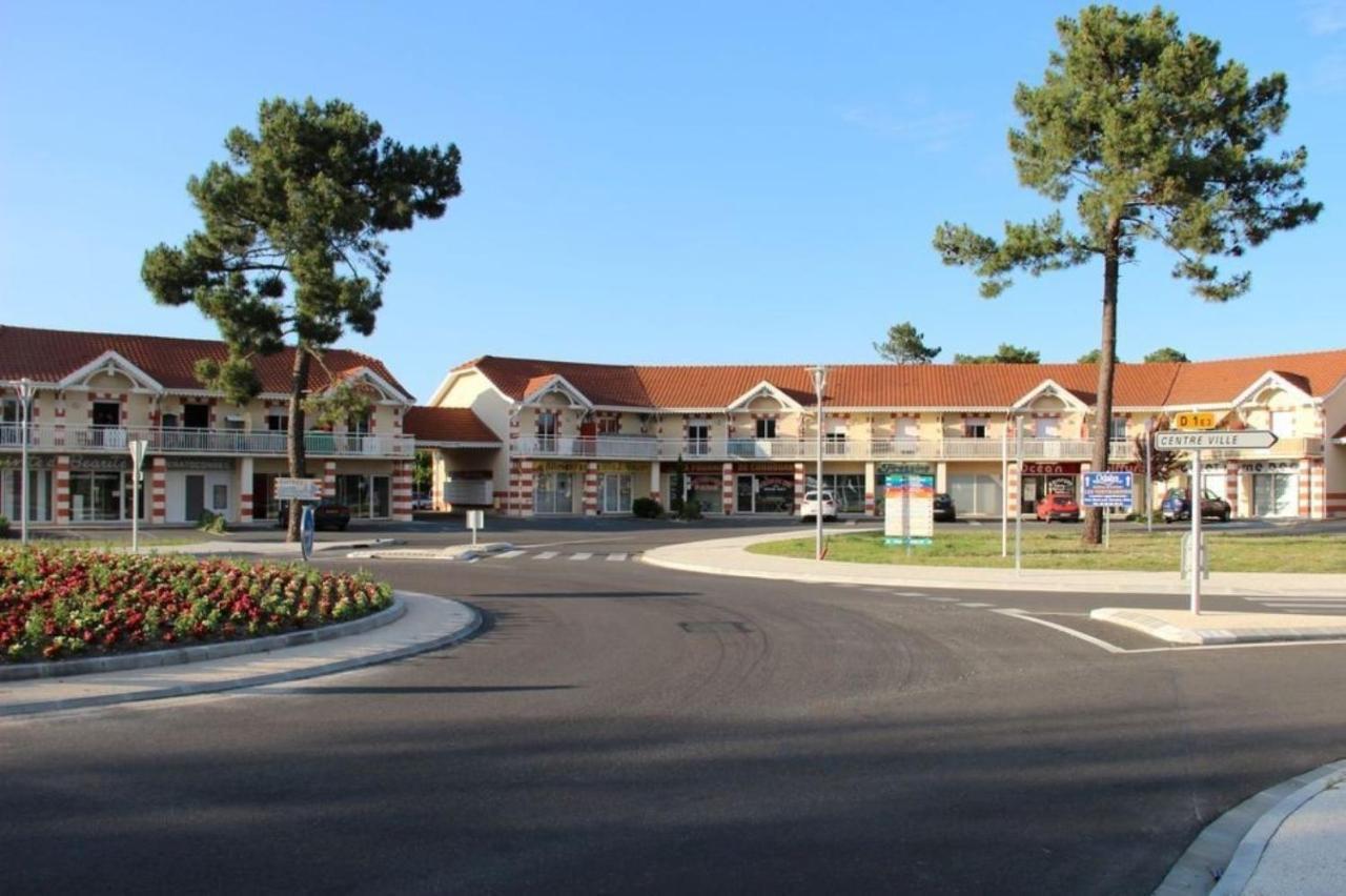 Au Cordouan Lägenhet Le Verdon-sur-Mer Exteriör bild